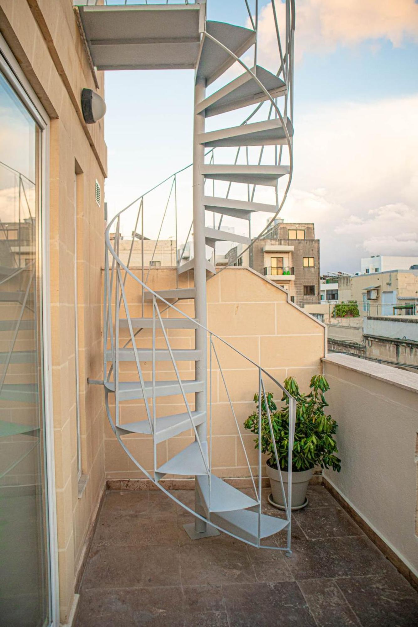 Sunny House 44 Malta * Ta Xbiex